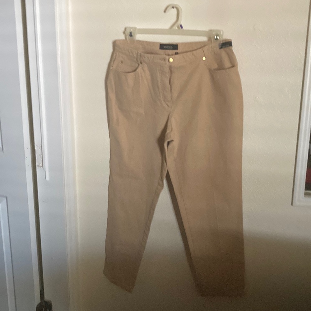 Bianca casual tan jeans Sz 16